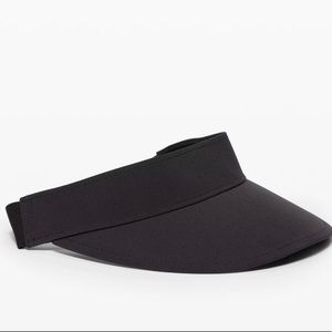 LULULEMON fast paced running visor in black